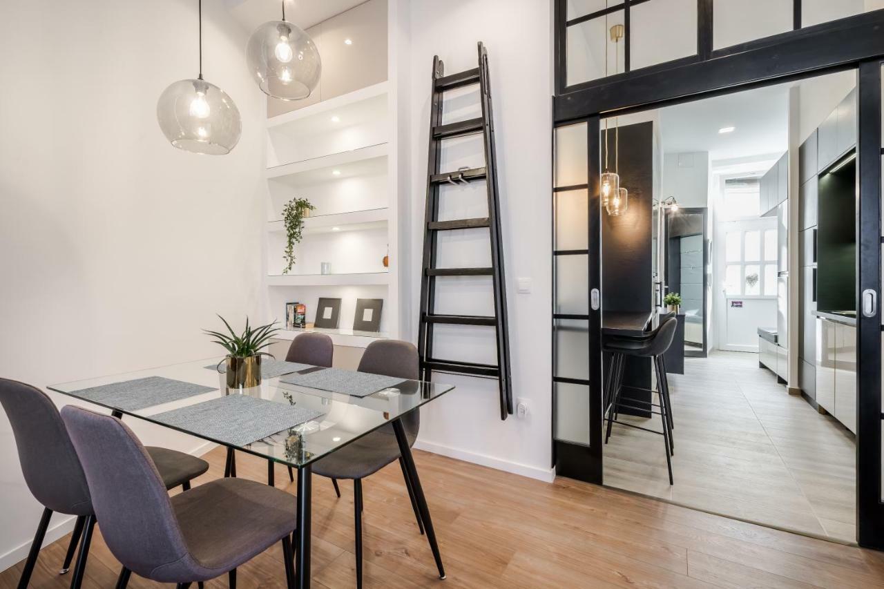 Bpr Thrill Design Home With A/C Budapest Luaran gambar